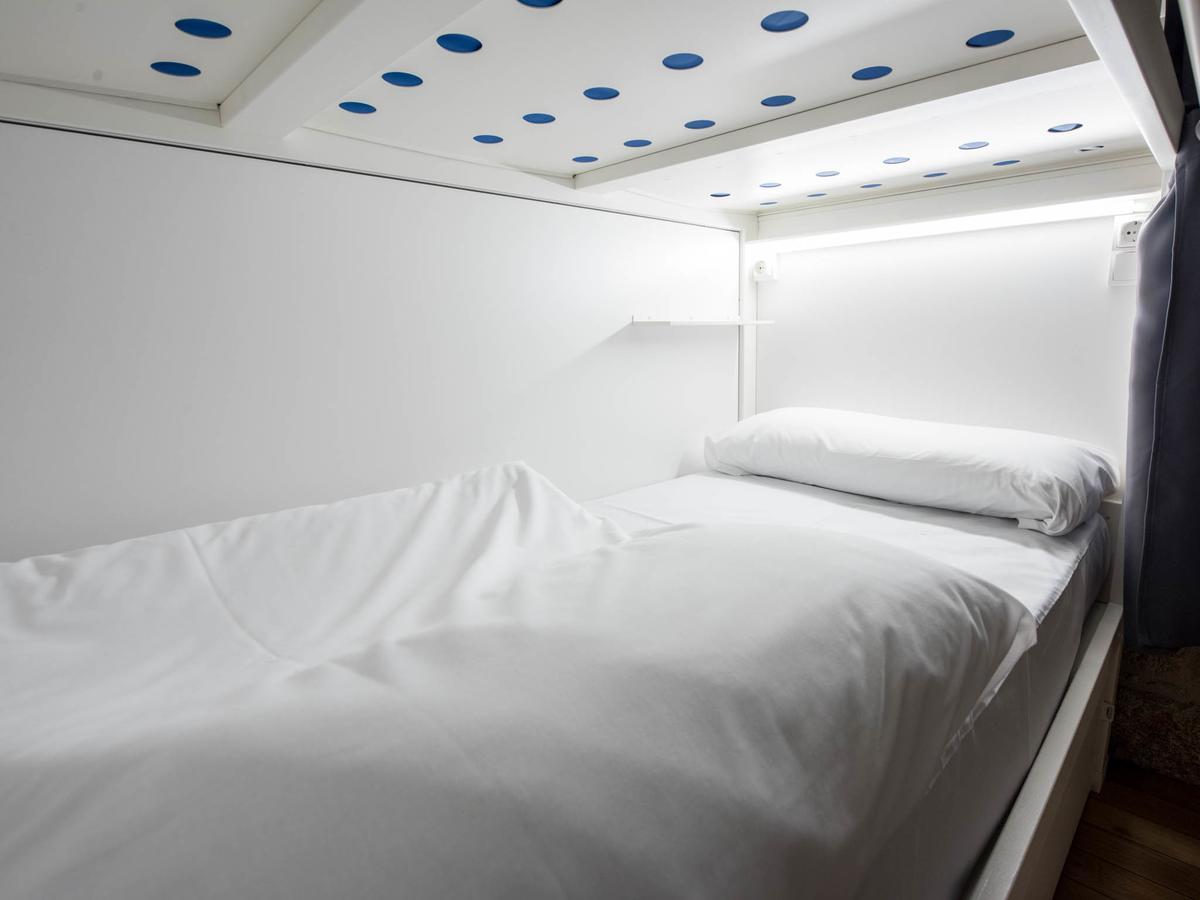 بيت شباب بلوسوك بورتو المظهر الخارجي الصورة A single room