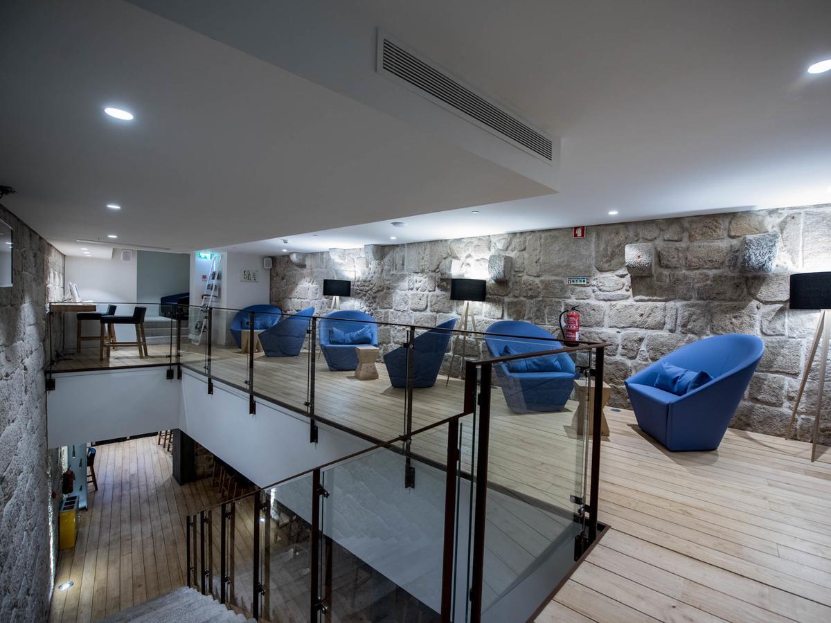 بيت شباب بلوسوك بورتو المظهر الخارجي الصورة The lounge at the airport