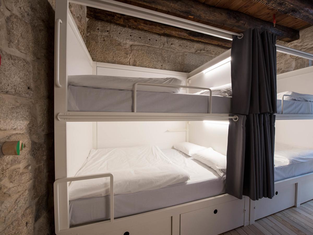 بيت شباب بلوسوك بورتو المظهر الخارجي الصورة A bunk bed